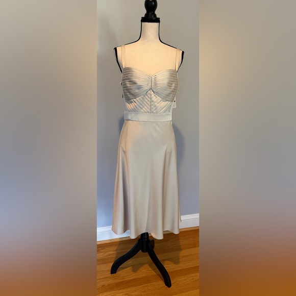 NEW* Calvin Klein Collection Evening Cocktail Dress Silky Fit & Flare Stone 14 - Picture 2 of 16